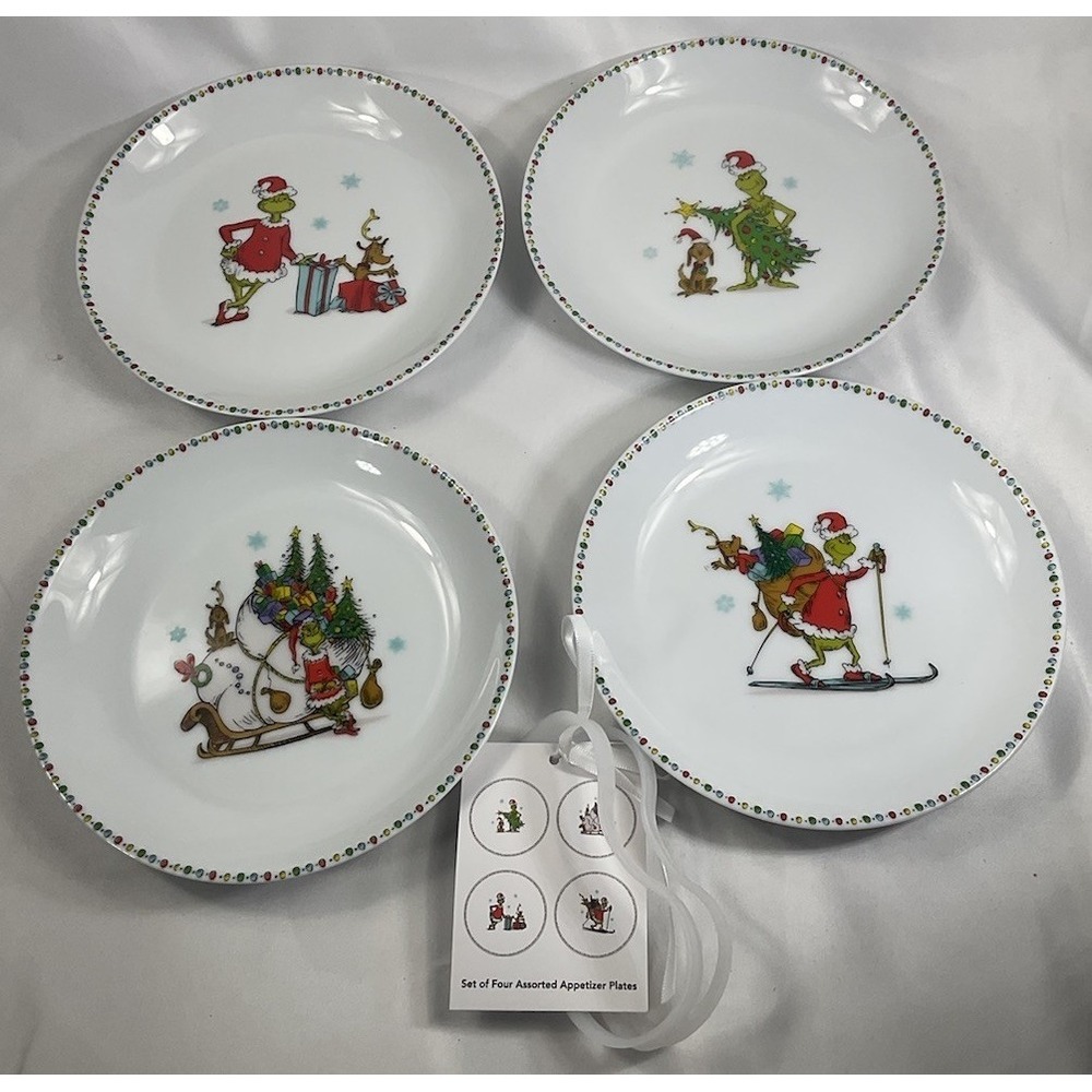 Dr Seuss The Grinch & Max Christmas 6" Appetizer Dessert Plates Set Of 4